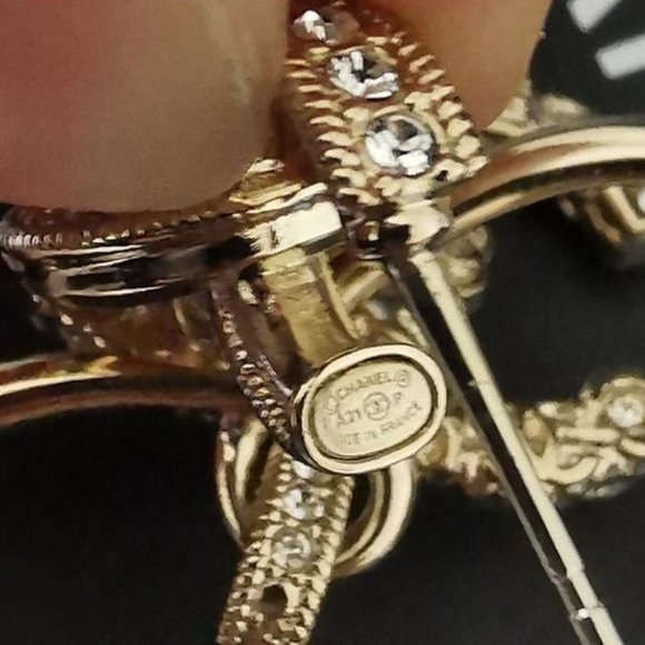 Chanel 21P Gold XXL CC Heart Crystal Drop Earrings AB6006 B05288 NB905 - Picture 5 of 14